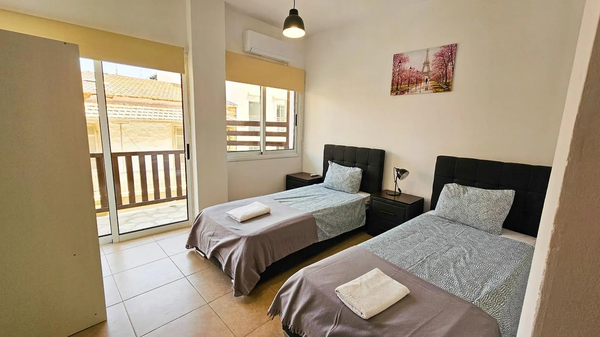 Sky Line City Rooms, 150M From Chabad Lubavitch Larnaca Apartment